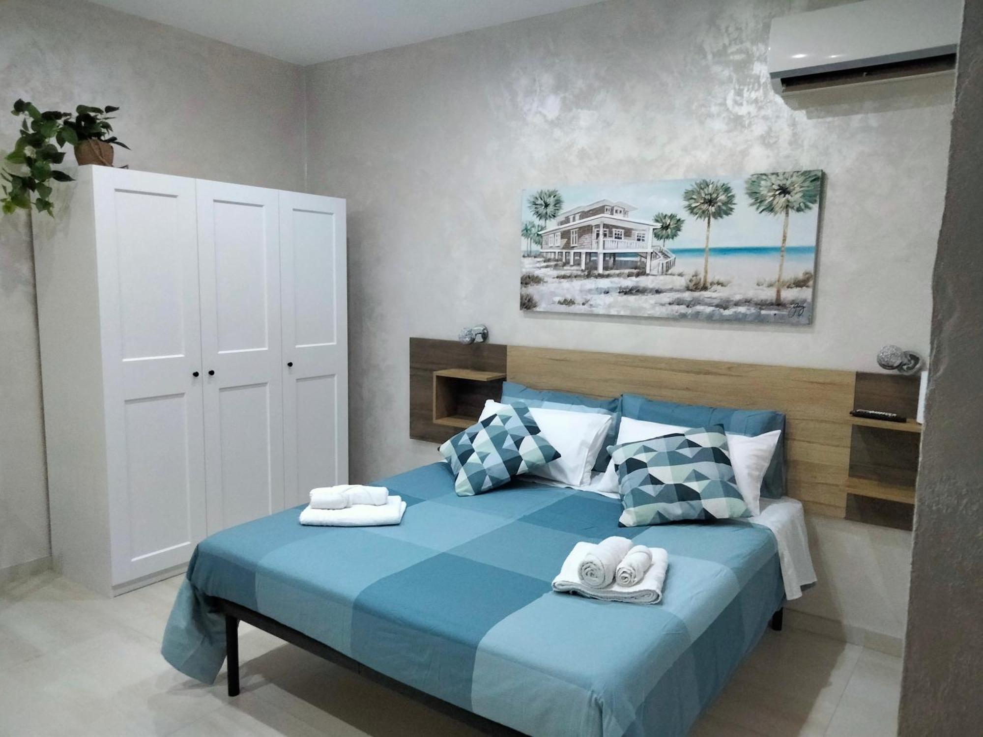 B&B Ilary Home バーリ 部屋 写真